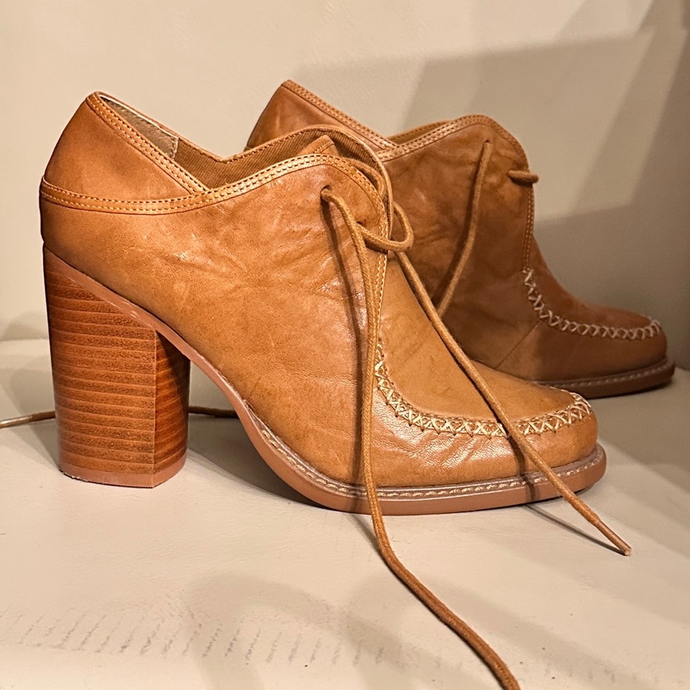 Vintage Kelsi Dagger Cognac Leather Lace-Up Block Heel Oxfords - Picture 8 of 8